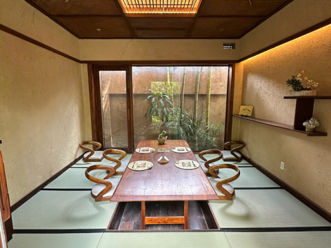 CHIẾU TATAMI  TẠI NHÀ HÀNG YEN SUSHI 